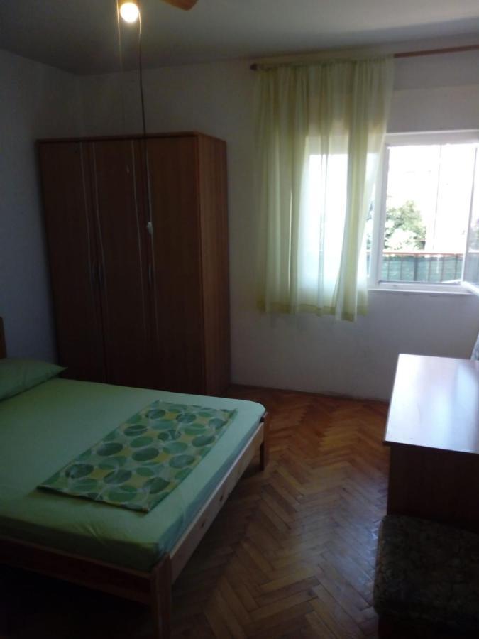 Luka Room's