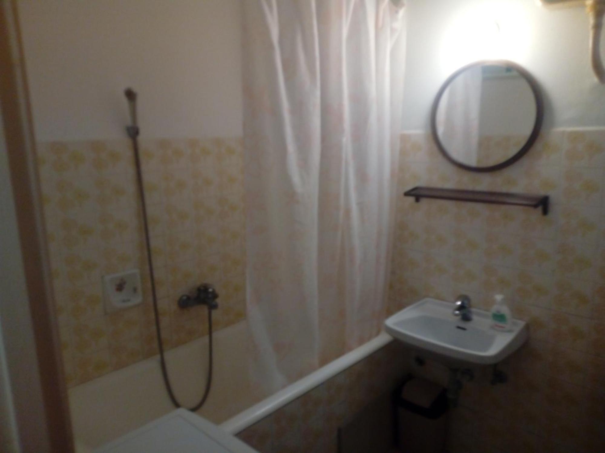 Luka Room's *