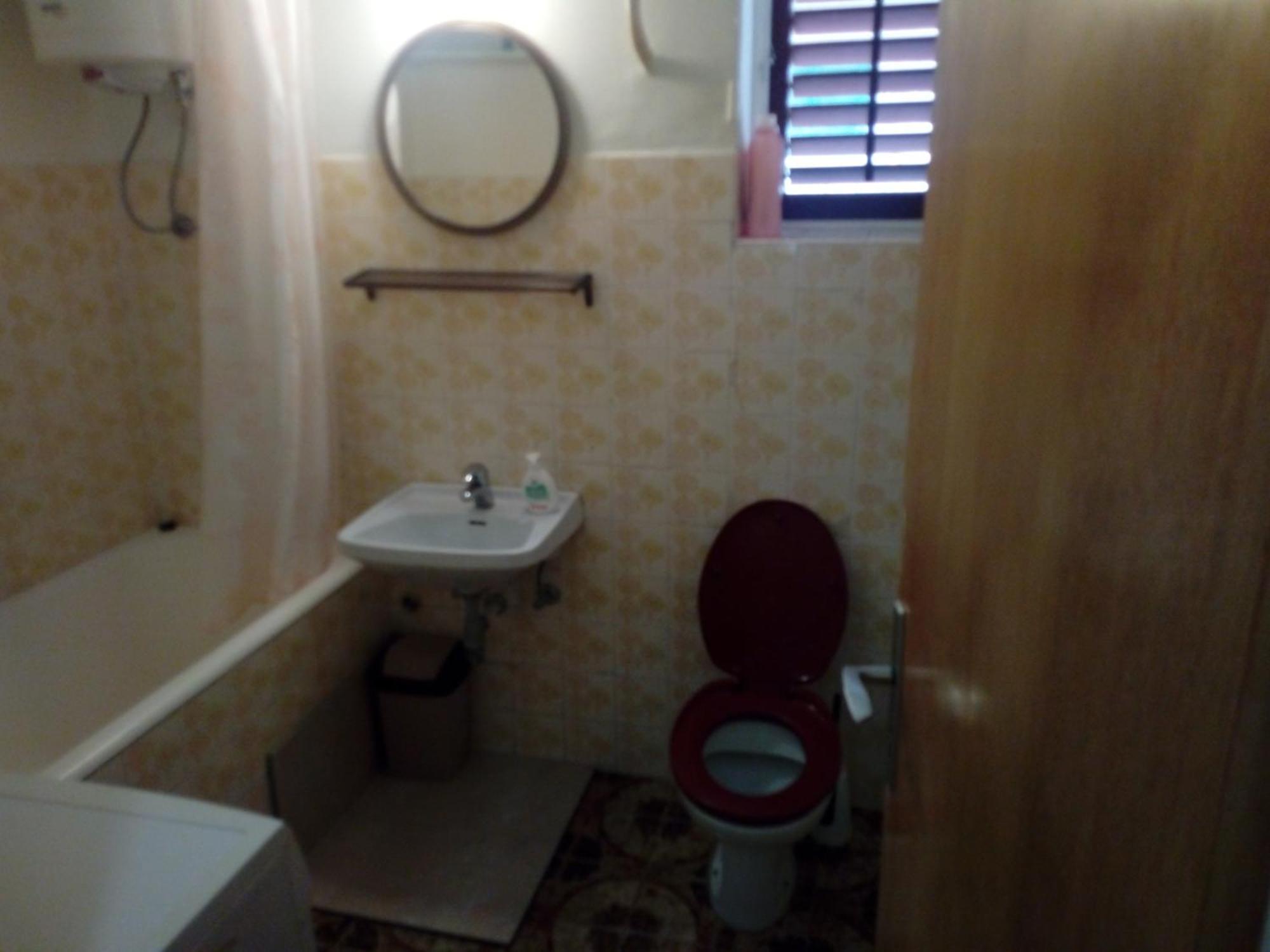 Luka Room's *
