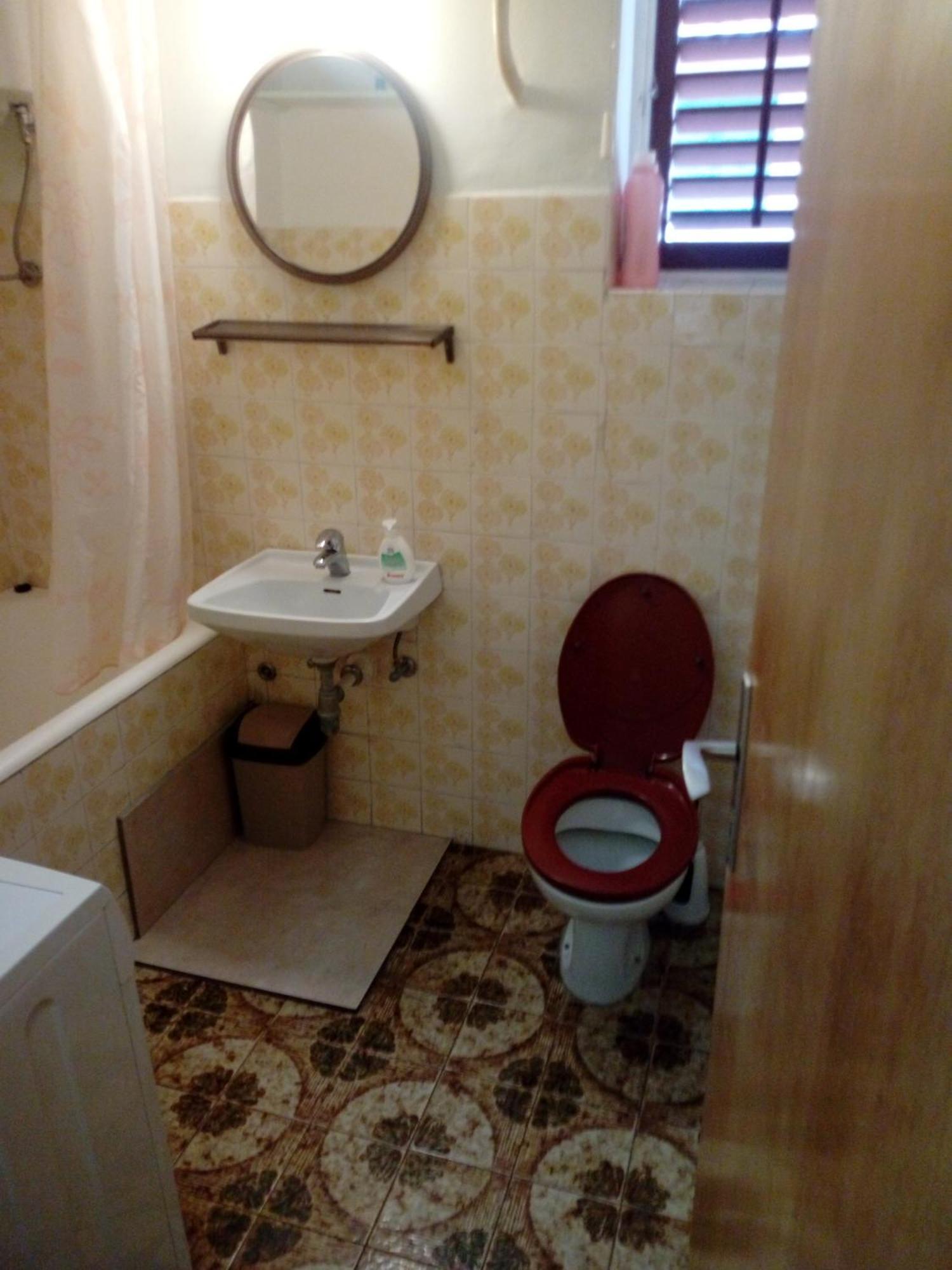 Luka Room's Apartment