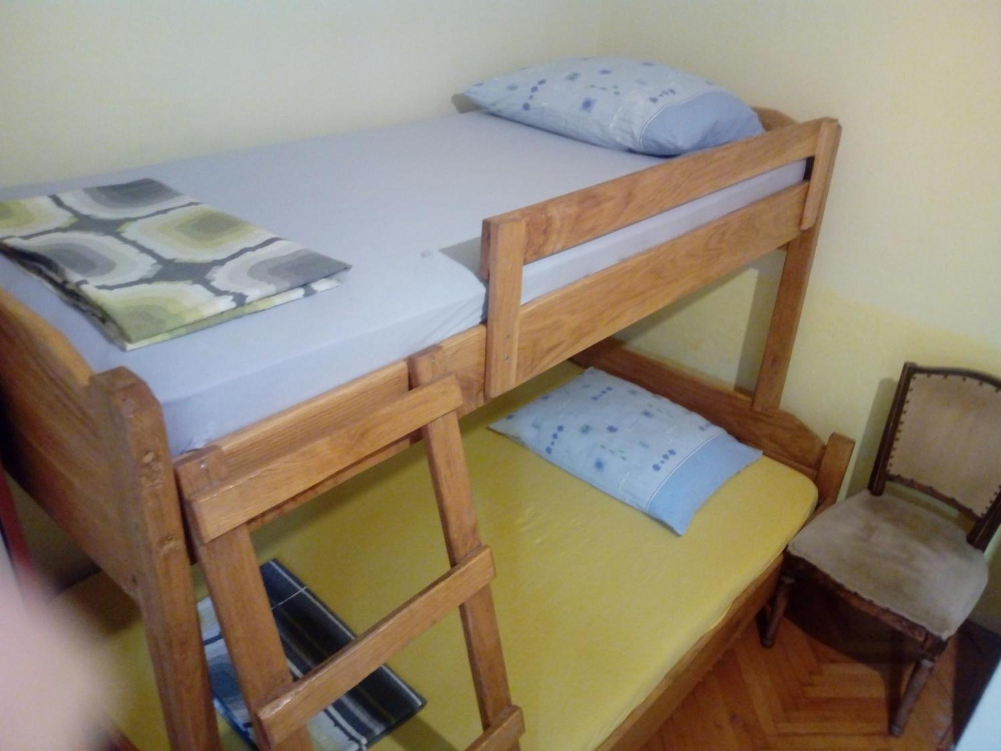 Apartment Luka Room's