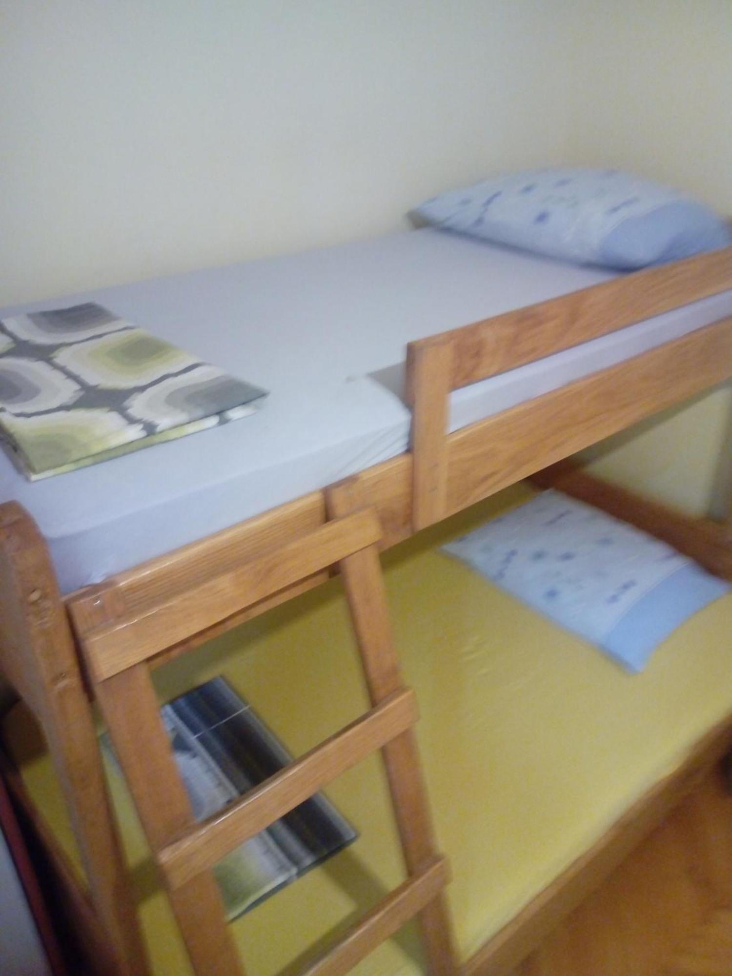 Apartment Luka Room's